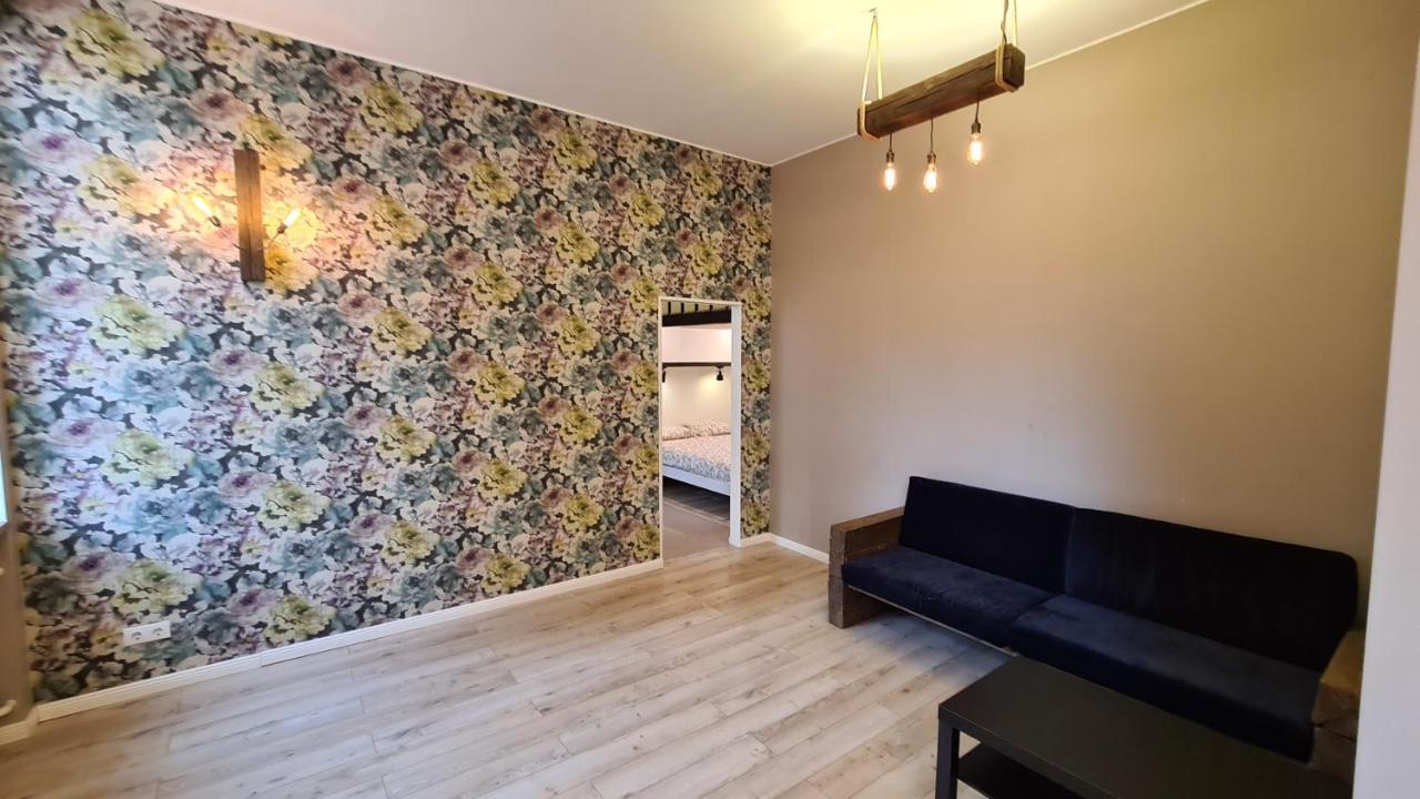 Family Apartment In Klaipeda Old Town Bagian luar foto