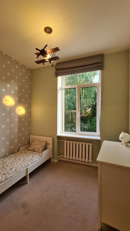 Family Apartment In Klaipeda Old Town Bagian luar foto