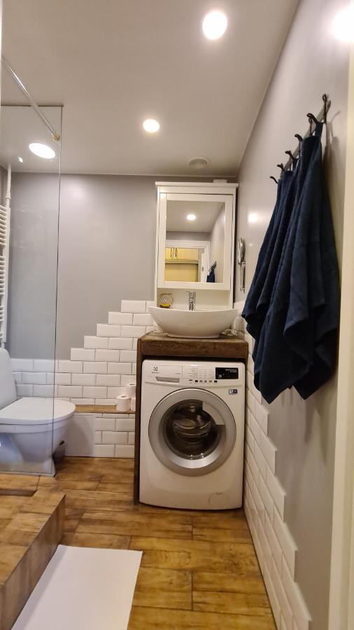 Family Apartment In Klaipeda Old Town Bagian luar foto